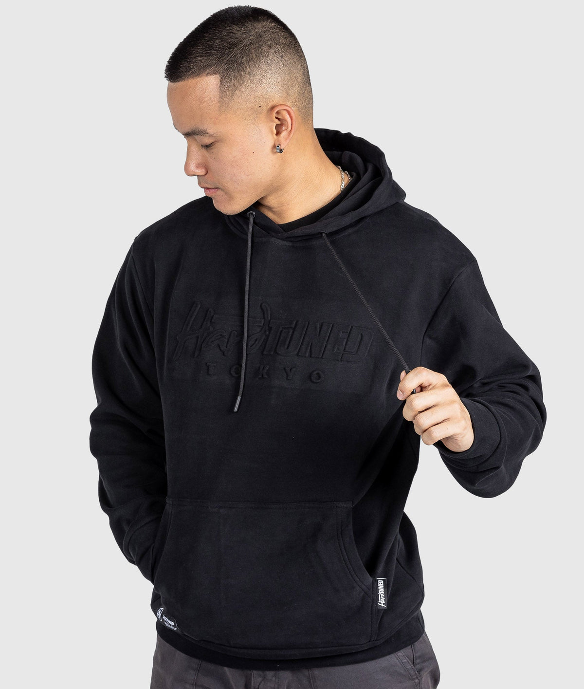 「かわいい～！」 Hardtuned Embossed P1 Fleece Hoodie - Black トップス